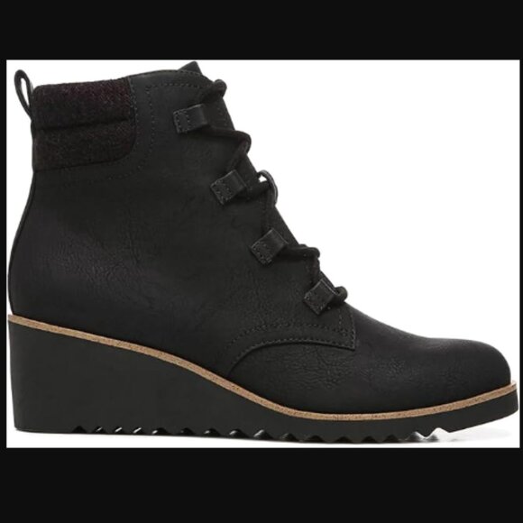 NIB Lifestride Wedge Heel Bootie, Size 8.5 - Picture 2 of 10